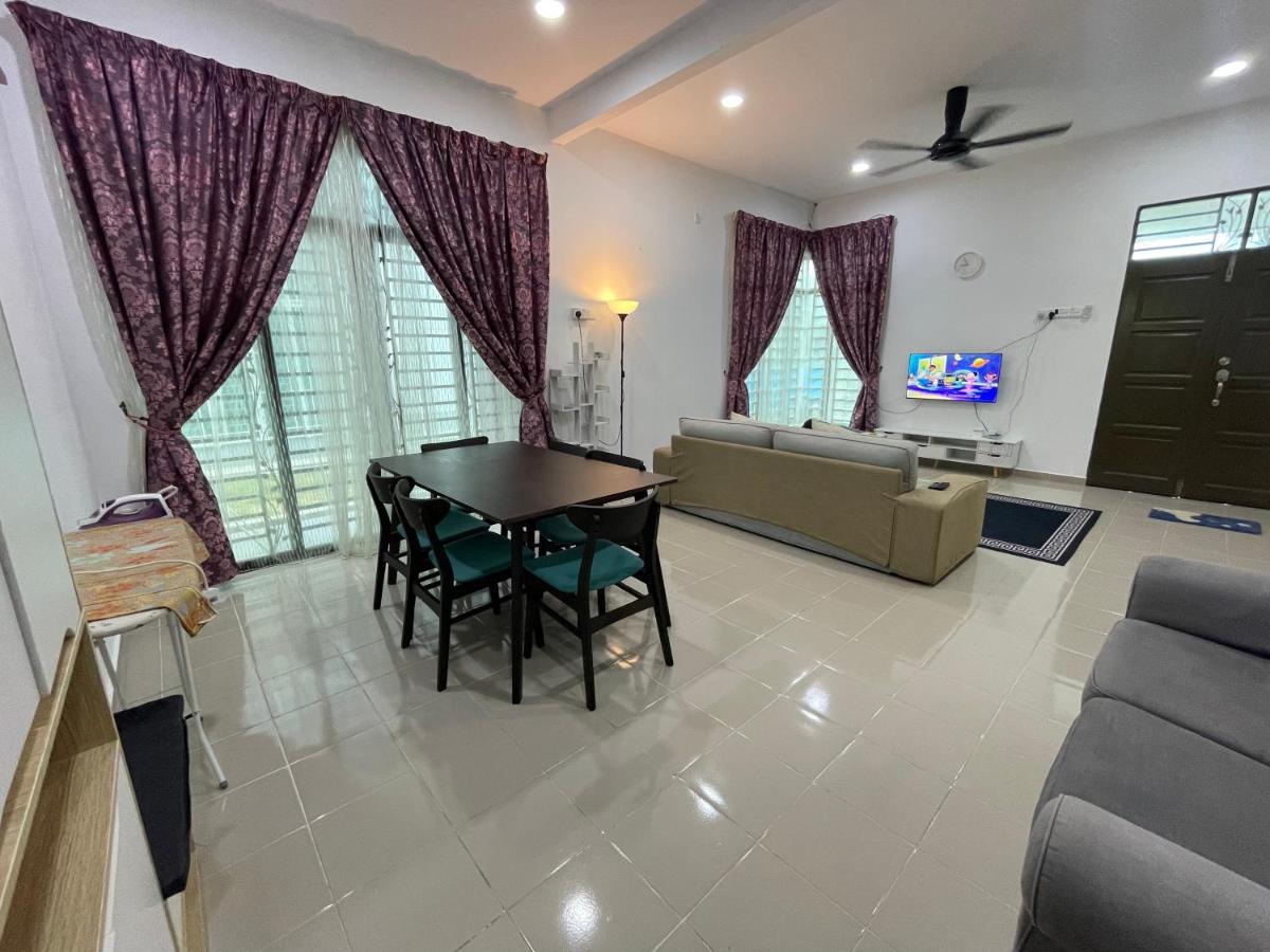 Arwaa Homestay Beachview Bachok Esterno foto