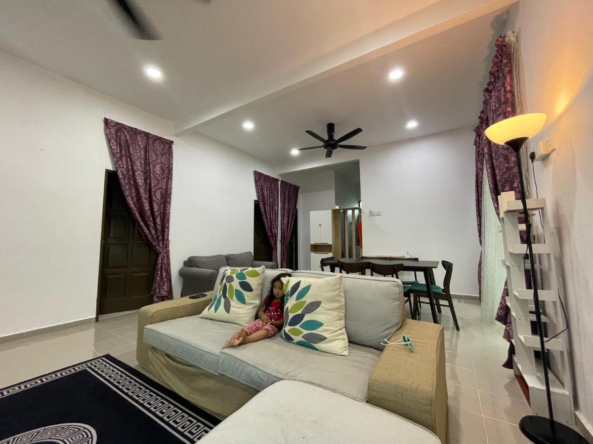 Arwaa Homestay Beachview Bachok Esterno foto